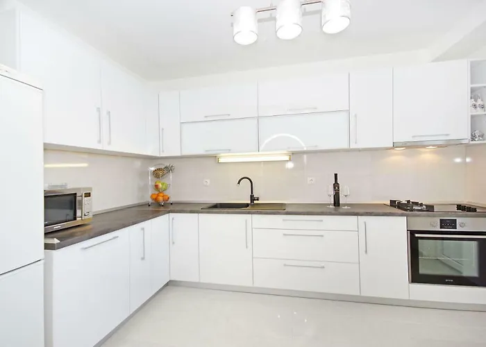 Nikola Макарська