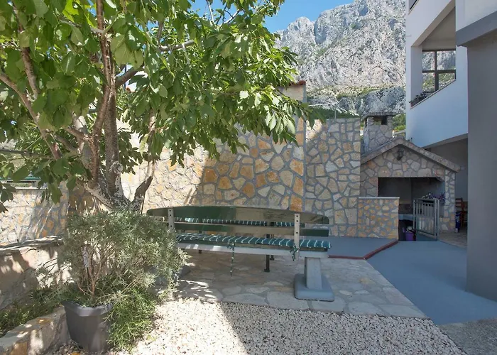 Nikola Апартаменти *