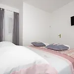 Nikola